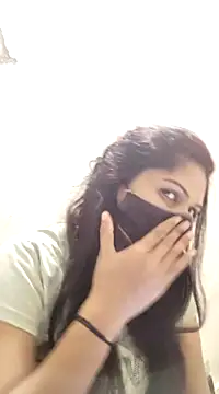 illay love online show from March 1, 2025, 5:38 pm