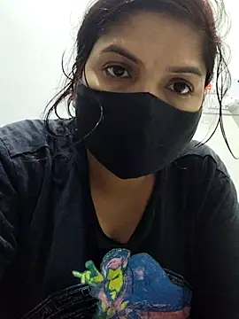 Snapshot of illay_love chatting on December 13, 2025, 8:04 pm illay love online show from December 13, 2025, 8:04 pm