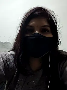 Snapshot of illay_love chatting on November 27, 2025, 5:57 pm illay love online show from November 27, 2025, 5:57 pm