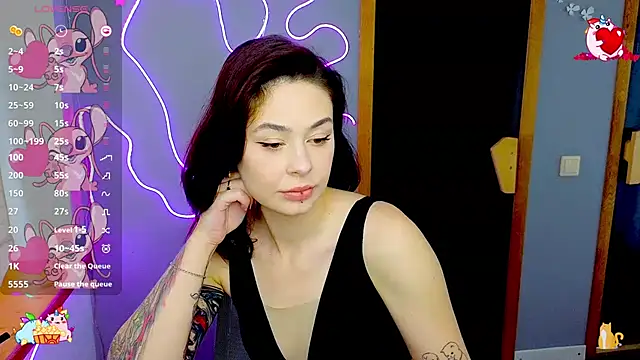 Snapshot of NataliMillers chatting on February 2, 2025, 12:57 pm NataliMillers online show from February 2, 2025, 12:57 pm