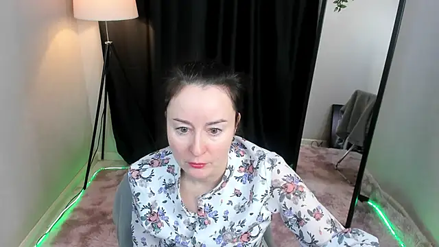 Ninasaaaa online show from December 31, 2024, 5:33 am