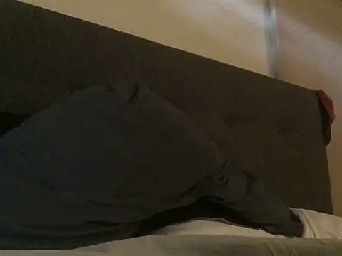 ty2003x33 online show from December 19, 2024, 12:34 am