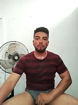 alfredyy55 online show from September 8, 2025, 8:52 pm