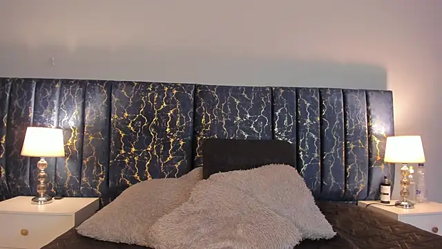 Snapshot of Sophia_Lemos chatting on October 17, 2025, 2:08 pm Sophia Lemos online show from October 17, 2025, 2:08 pm