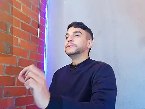 Snapshot of Leandro_valenzuela chatting on October 16, 2025, 4:59 pm Leandro valenzuela online show from October 16, 2025, 4:59 pm