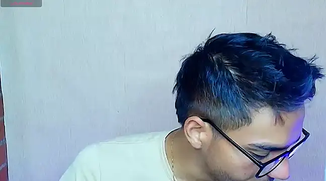Leandro valenzuela online show from March 4, 2025, 9:54 pm