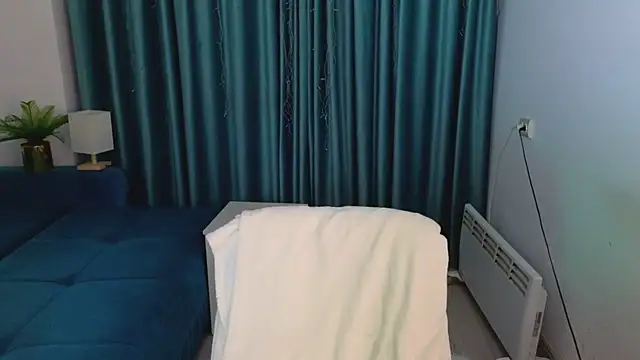 AudreyMell online show from October 19, 2025, 2:42 pm