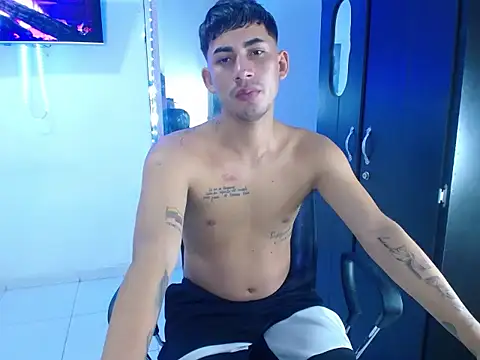 boy latino sex online show from September 24, 2025, 5:36 am