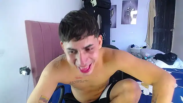 boy latino sex online show from September 30, 2025, 7:31 pm