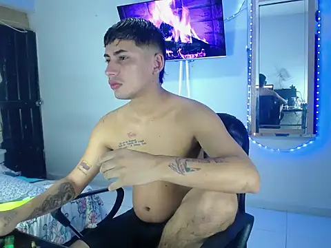 boy latino sex online show from September 26, 2025, 7:59 am