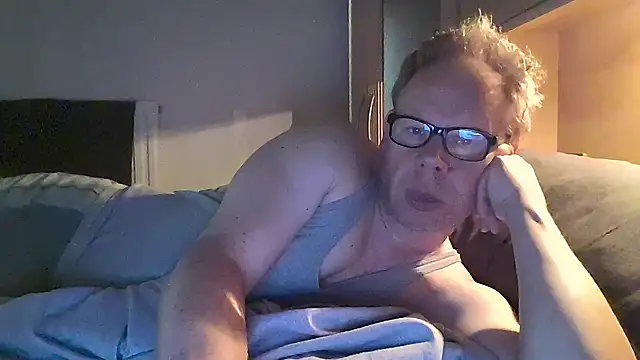 Snapshot of kinkyslet8 chatting on September 14, 2025, 6:58 am kinkyslet8 online show from September 14, 2025, 6:58 am