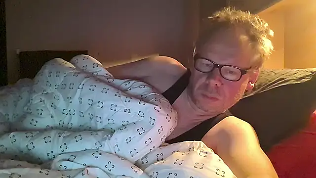 Snapshot of kinkyslet8 chatting on October 9, 2025, 5:30 am kinkyslet8 online show from October 9, 2025, 5:30 am