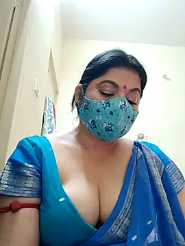 Snapshot of Ratna-777 chatting on March 1, 2026, 4:18 pm Ratna-777 online show from March 1, 2026, 4:18 pm