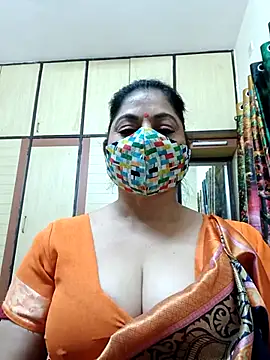 Snapshot of Ratna-777 chatting on February 13, 2026, 5:46 pm Ratna-777 online show from February 13, 2026, 5:46 pm