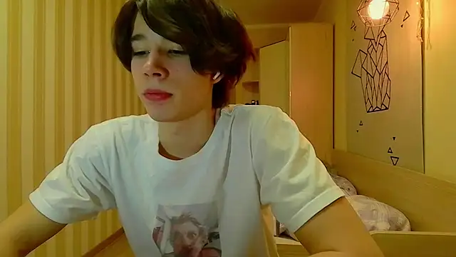 gayGamogey online show from March 15, 2025, 7:38 pm