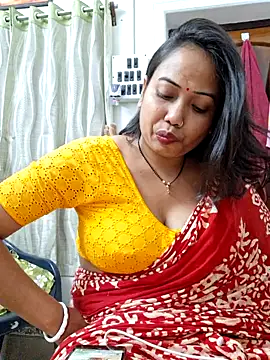 Snapshot of DREAM_GIRL-30 chatting on March 6, 2025, 3:56 pm DREAM GIRL-30 online show from March 6, 2025, 3:56 pm