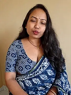 Snapshot of DREAM_GIRL-30 chatting on February 24, 2026, 9:32 am DREAM GIRL-30 online show from February 24, 2026, 9:32 am