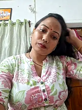 Snapshot of DREAM_GIRL-30 chatting on September 29, 2025, 7:37 am DREAM GIRL-30 online show from September 29, 2025, 7:37 am