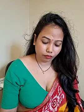 DREAM GIRL-30 online show from June 18, 2026, 5:17 am