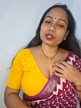 Snapshot of DREAM_GIRL-30 chatting on November 2, 2025, 4:45 pm DREAM GIRL-30 online show from November 2, 2025, 4:45 pm