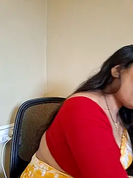 Snapshot of DREAM_GIRL-30 chatting on July 1, 2026, 8:03 am DREAM GIRL-30 online show from July 1, 2026, 8:03 am