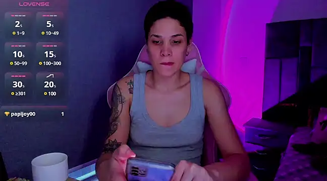 Charlee pink online show from March 16, 2025, 11:04 pm