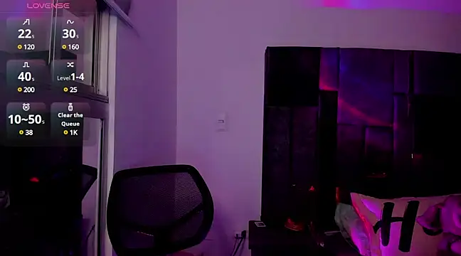 Charlee pink online show from March 21, 2025, 4:17 am