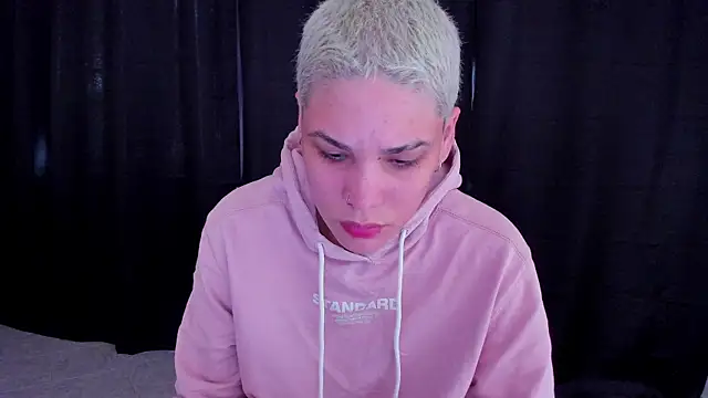 Charlee pink online show from September 12, 2025, 6:07 pm