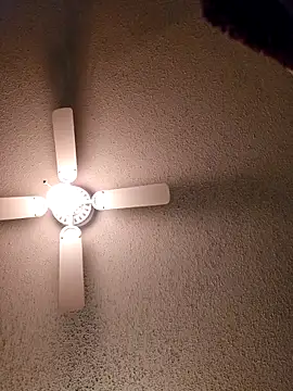 Snapshot of ChillzPnp chatting on September 22, 2025, 4:40 am ChillzPnp online show from September 22, 2025, 4:40 am