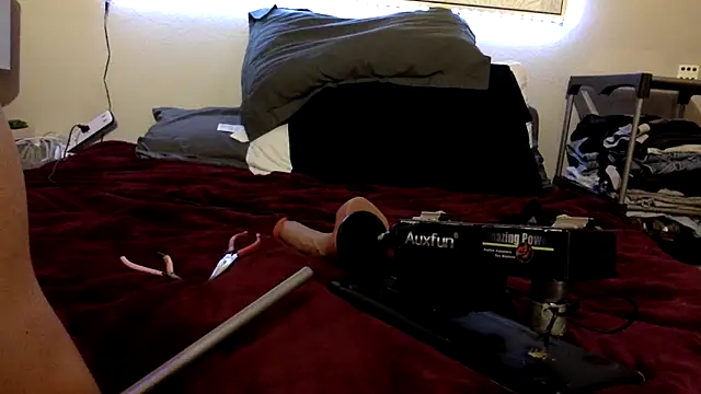 Snapshot of ChillzPnp chatting on October 14, 2025, 6:41 pm ChillzPnp online show from October 14, 2025, 6:41 pm