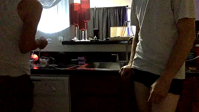 Snapshot of ChillzPnp chatting on October 8, 2025, 11:16 pm ChillzPnp online show from October 8, 2025, 11:16 pm