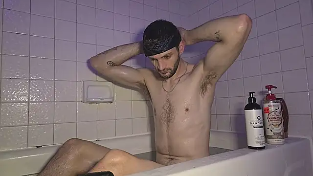 Snapshot of ChillzPnp chatting on October 18, 2025, 3:41 am ChillzPnp online show from October 18, 2025, 3:41 am