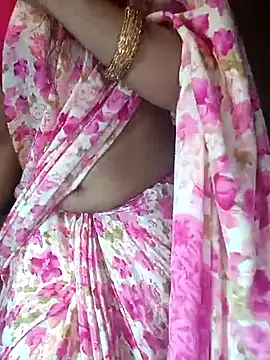 Cute-Tara online show from February 13, 2025, 4:17 pm