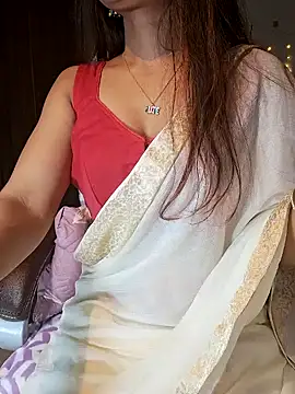 Cute-Tara online show from February 1, 2025, 7:44 pm
