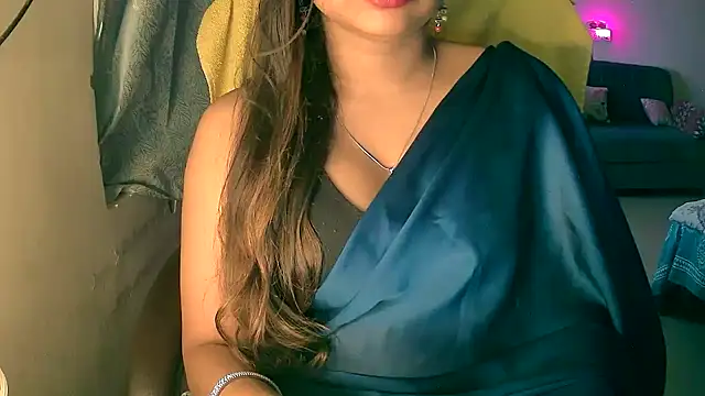 Snapshot of Cute-Tara chatting on October 29, 2025, 1:54 pm Cute-Tara online show from October 29, 2025, 1:54 pm