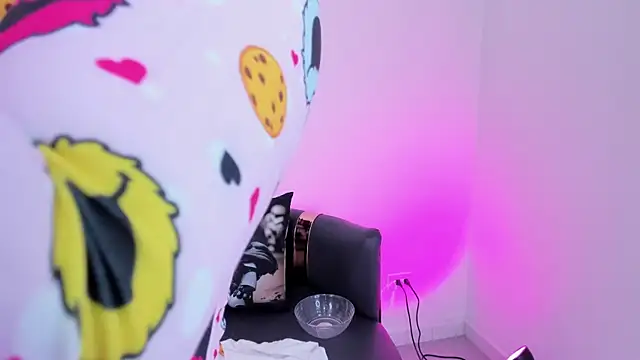 Snapshot of miss__allison chatting on September 20, 2025, 11:04 am miss  allison online show from September 20, 2025, 11:04 am