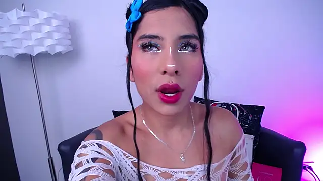 Snapshot of miss__allison chatting on October 1, 2025, 11:03 am miss  allison online show from October 1, 2025, 11:03 am