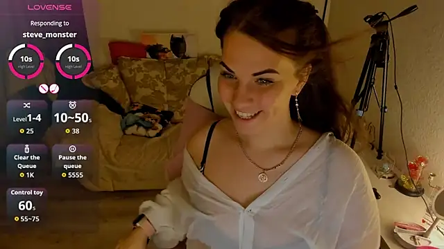 masha19981 online show from May 23, 2026, 5:34 pm