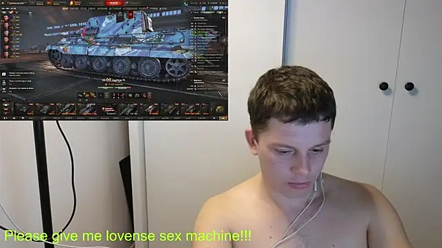 Snapshot of BigL0ve chatting on February 16, 2026, 2:05 pm BigL0ve online show from February 16, 2026, 2:05 pm