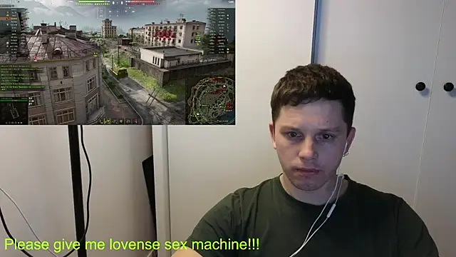 Snapshot of BigL0ve chatting on February 18, 2026, 1:40 pm BigL0ve online show from February 18, 2026, 1:40 pm