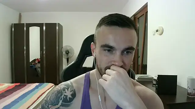 Snapshot of mu5clemania2 chatting on October 17, 2025, 3:58 pm mu5clemania2 online show from October 17, 2025, 3:58 pm