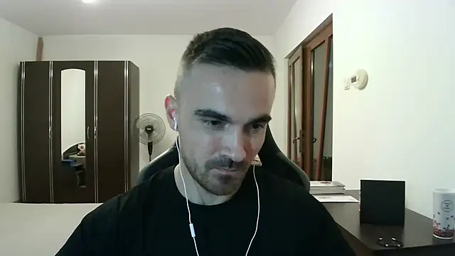 mu5clemania2 online show from December 13, 2025, 8:04 pm