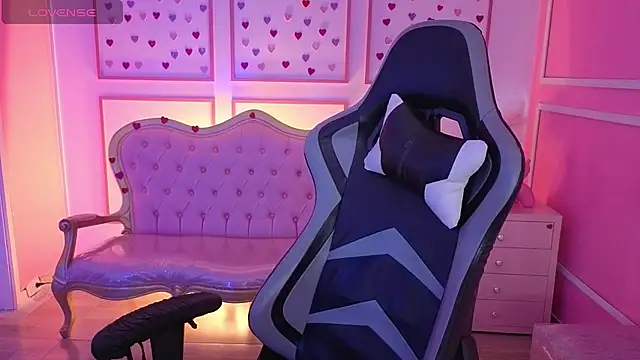 Snapshot of ailen_t chatting on September 24, 2025, 2:29 am ailen t online show from September 24, 2025, 2:29 am