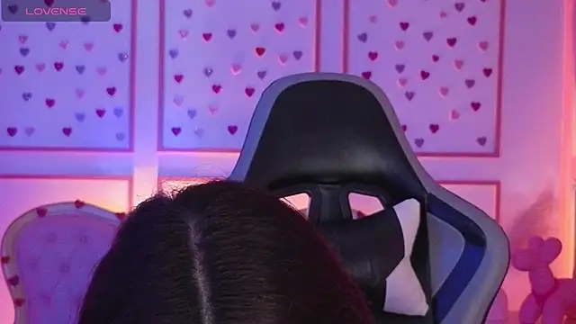 Snapshot of ailen_t chatting on October 9, 2025, 2:34 am ailen t online show from October 9, 2025, 2:34 am