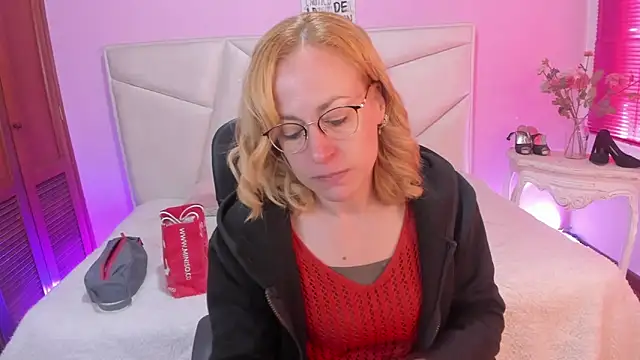 Snapshot of SammySanders chatting on February 14, 2026, 1:11 pm SammySanders online show from February 14, 2026, 1:11 pm