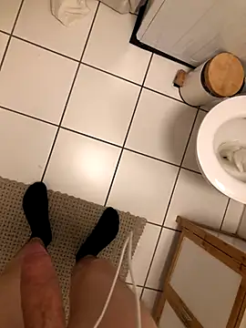 dingdongjonny online show from October 31, 2025, 5:37 am