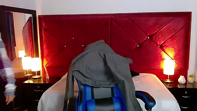 Snapshot of Julietacollins06 chatting on January 18, 2026, 1:03 pm Julietacollins06 online show from January 18, 2026, 1:03 pm