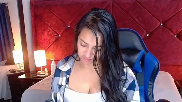 Snapshot of Julietacollins06 chatting on March 4, 2026, 1:08 pm Julietacollins06 online show from March 4, 2026, 1:08 pm