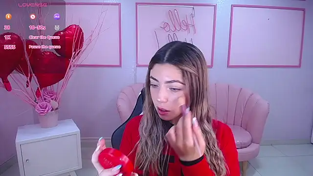 channel blonde a online show from February 6, 2025, 4:36 pm