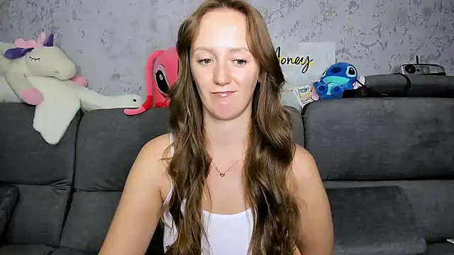 Snapshot of DreameSoul chatting on October 28, 2025, 3:33 pm DreameSoul online show from October 28, 2025, 3:33 pm